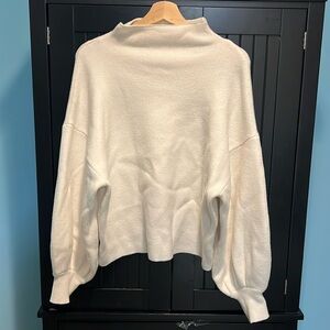 Off-white faux turtleneck balloon sleeve sweater